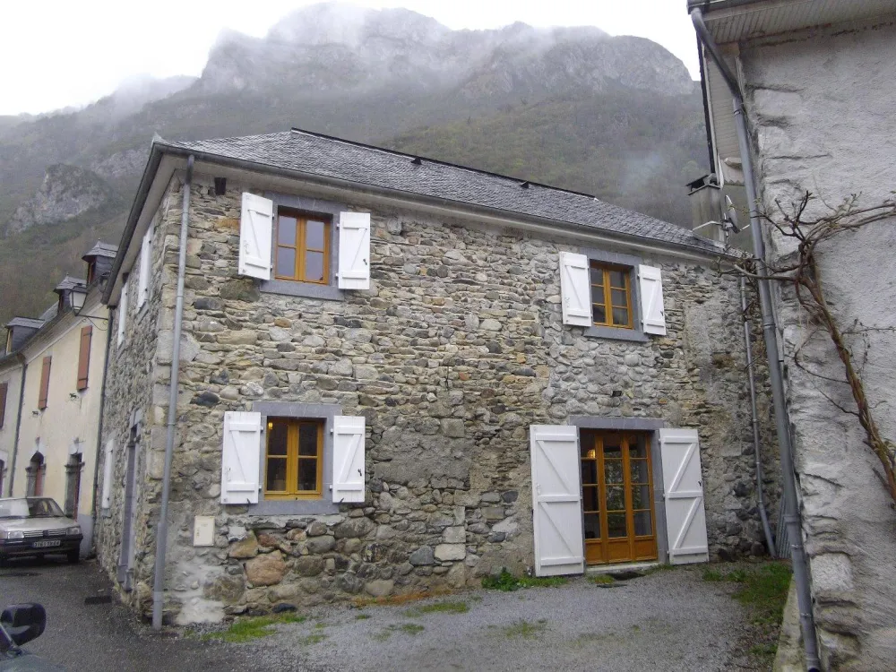 Bounomasou 8/10pers  laruns 5mn val d' ossau pyrenees