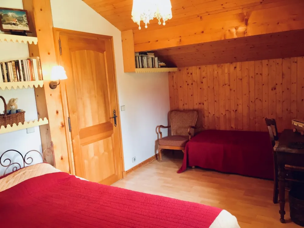 Chambre N°2 , 3 couchages 