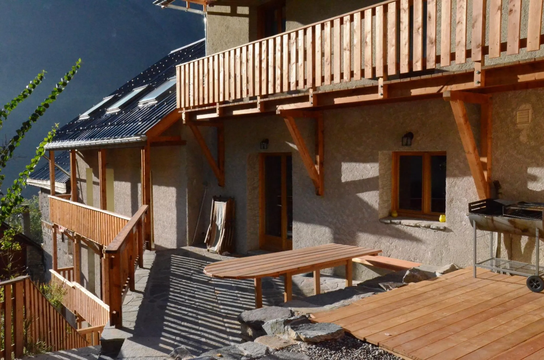 Terrasse de l'asphodèle en été