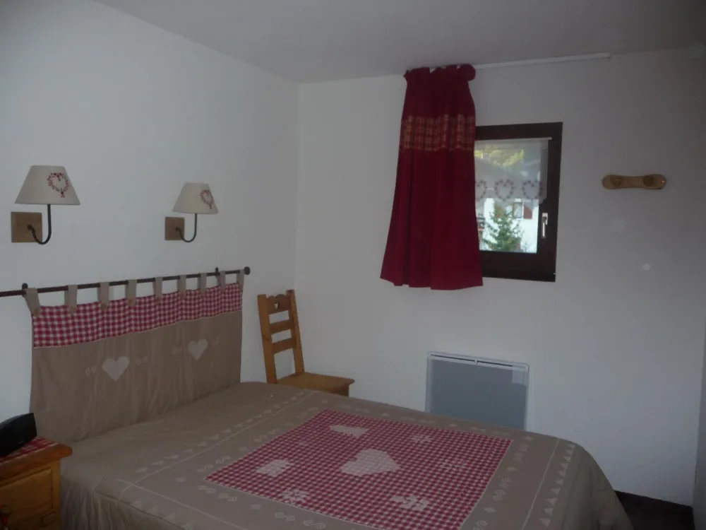Grande chambre fermée