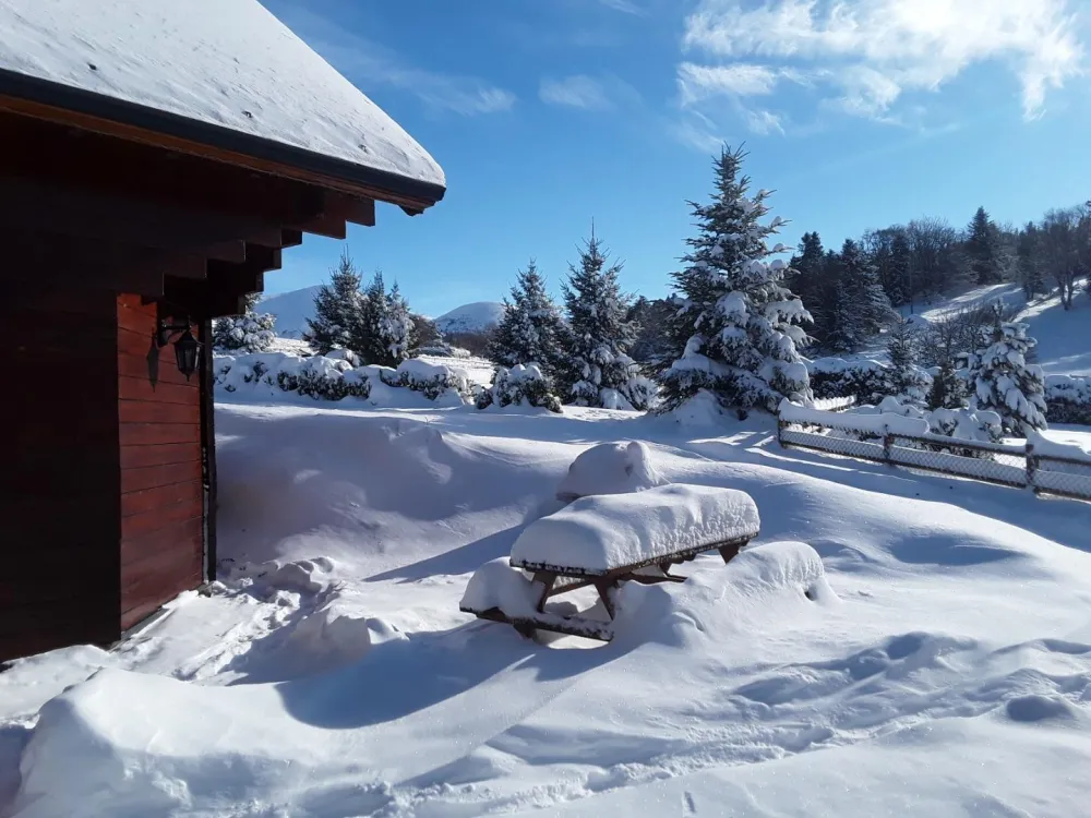 Chalet "Les Ecureuils" N°1 en hiver (vue sud)