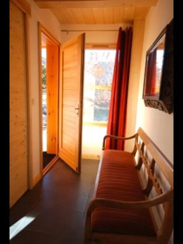 Belle entrée très pratique