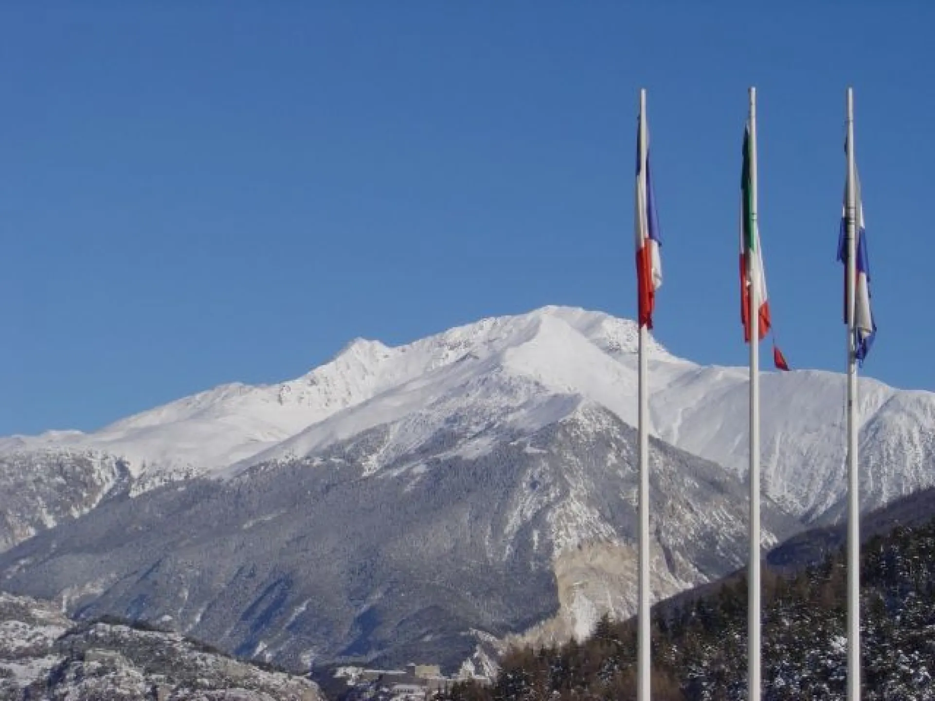 La vue depuis le séjour de l'appartement depuis le séjour