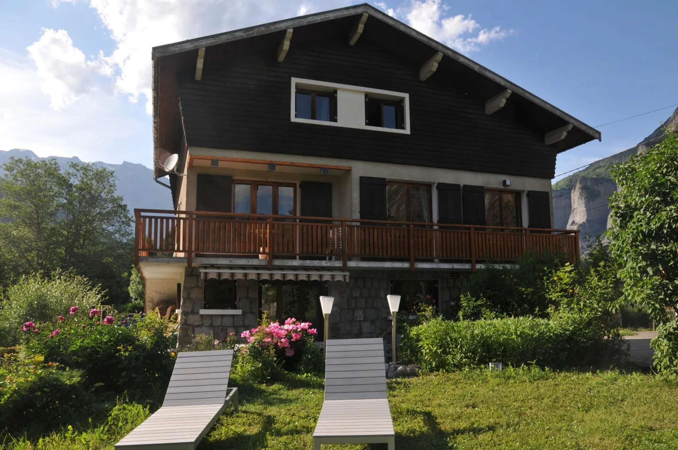 Le Télégraphe, Typical Oisans House