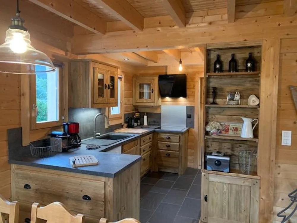 Chalet ambiance montagnarde avec son bain chaud norvégien*, jusqu'à 11 personnes