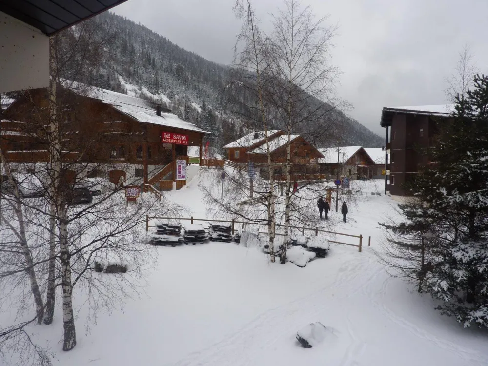 Vue du balcon (le front de neige)