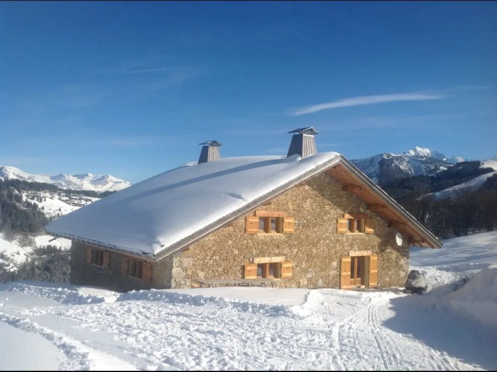 Arrivée au chalet 
Mont blanc dans le fond
