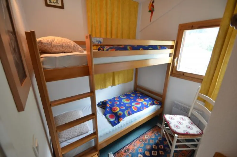 Chambre avec 2 lits simples