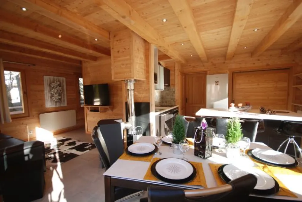 L'himalaya, chalet ****, à 200 m des remontées mécaniques et des commerces, séjour sans voiture