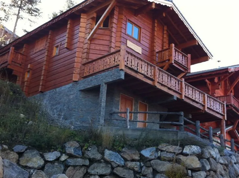 Le flocon d'argent a 200m des pistes
