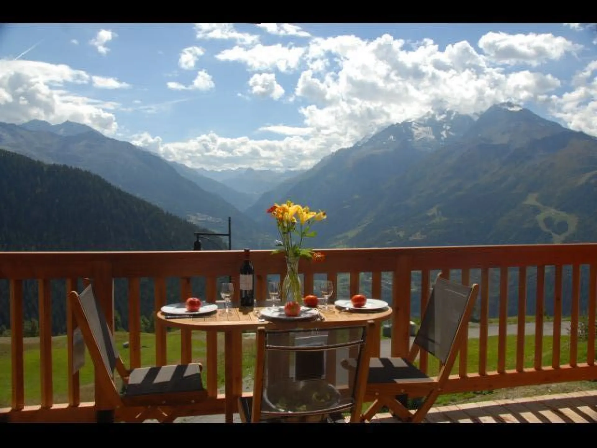 New apartment with breathtaking view on Tarentaise Valley