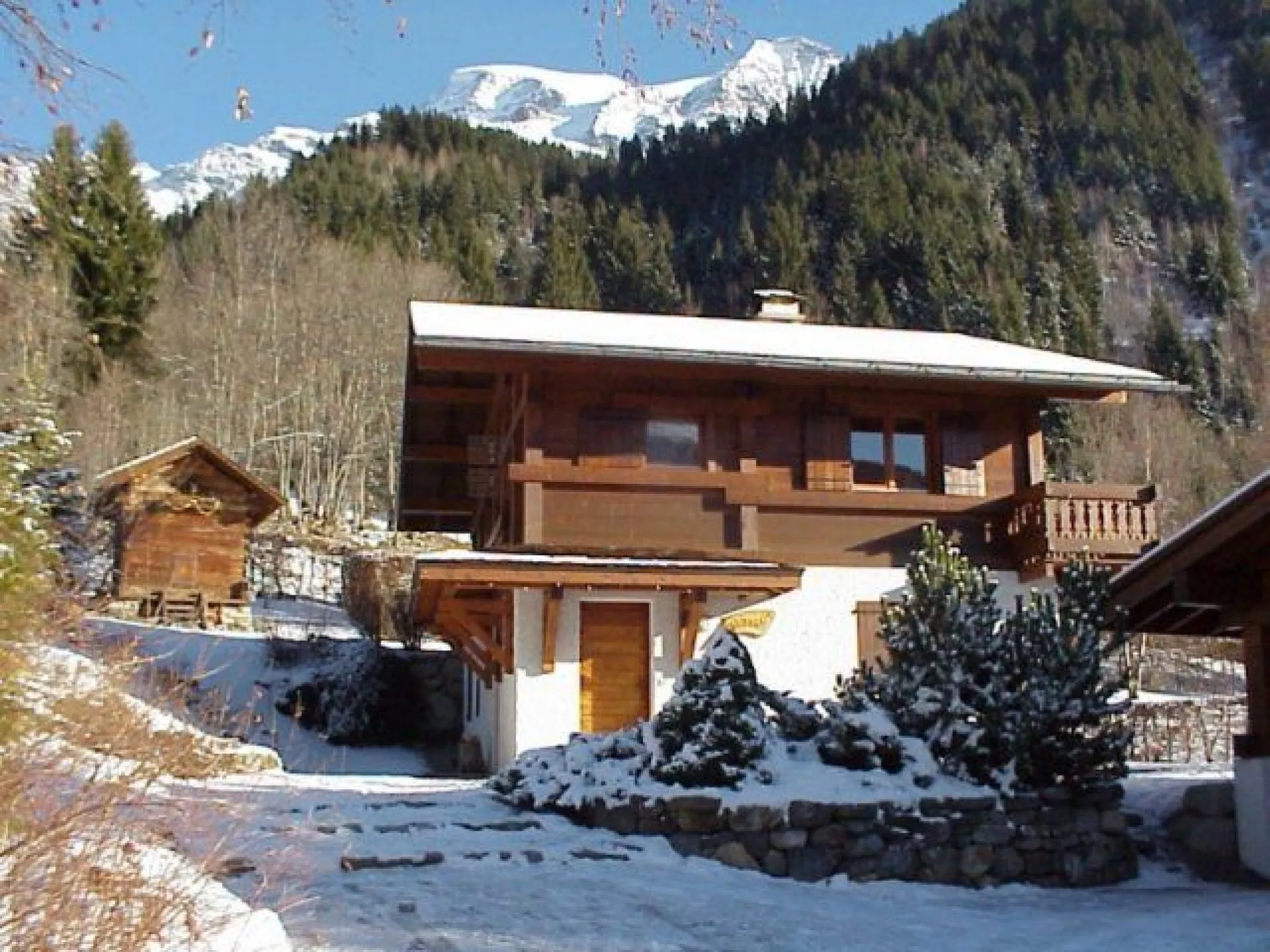 ENTREE DU CHALET