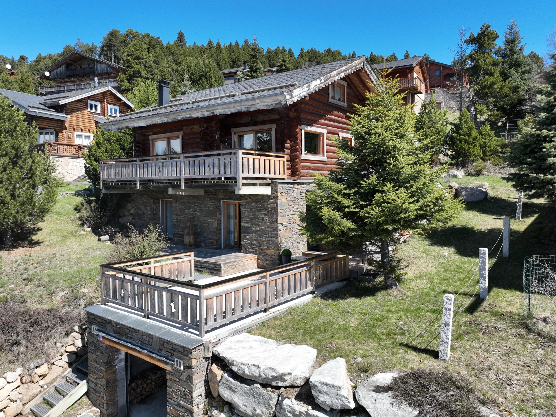 Chalet de charme à 500 m des pistes