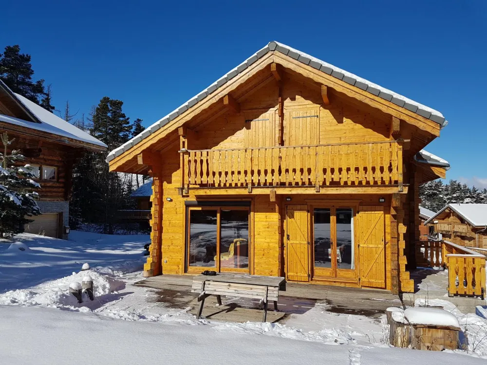 Chalet joue du loup