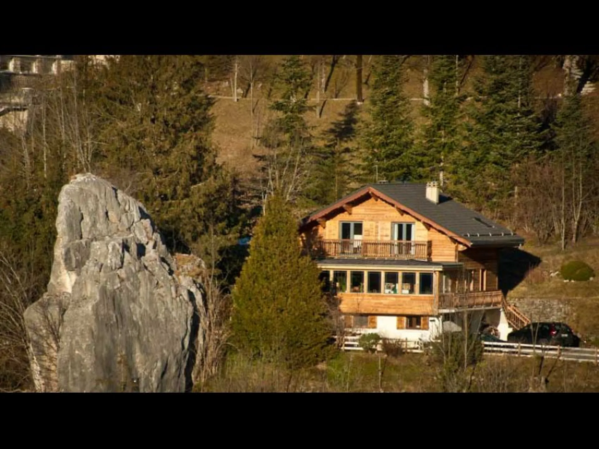 Le Châlet "Le Gros Caillou" vu de la Colline des Bains