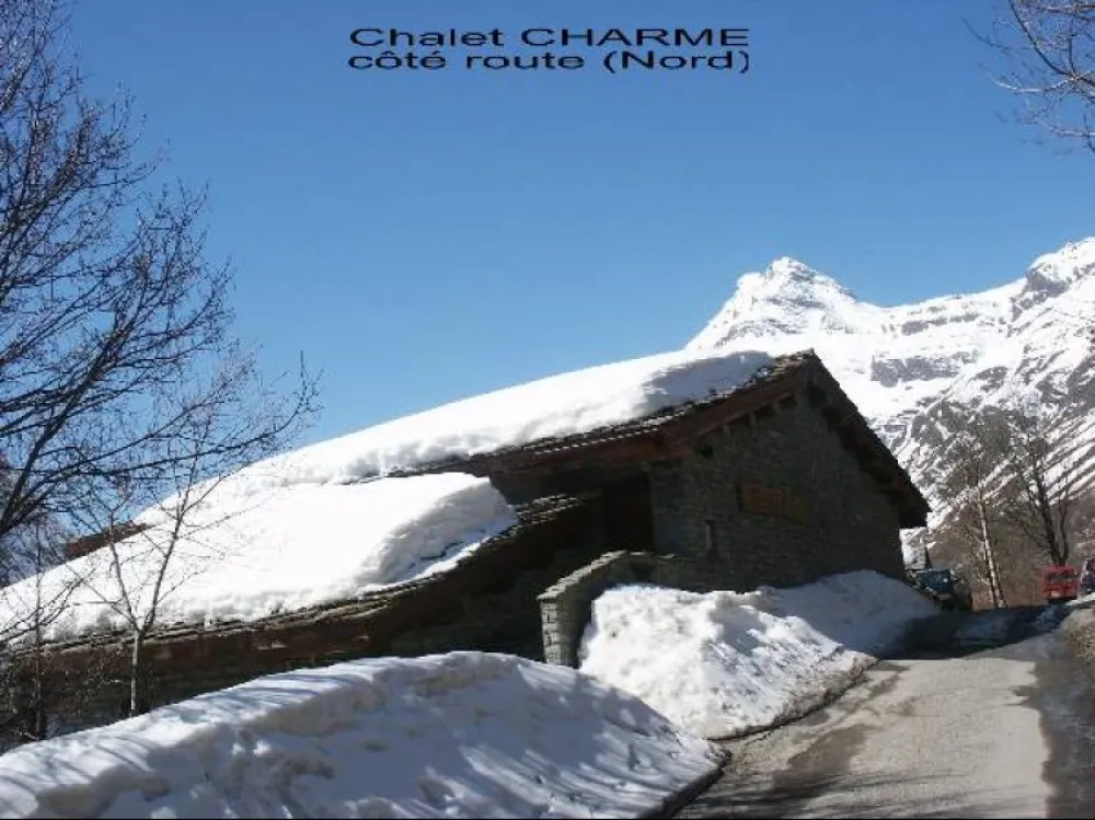chalet coté nord (route de Tralenta)