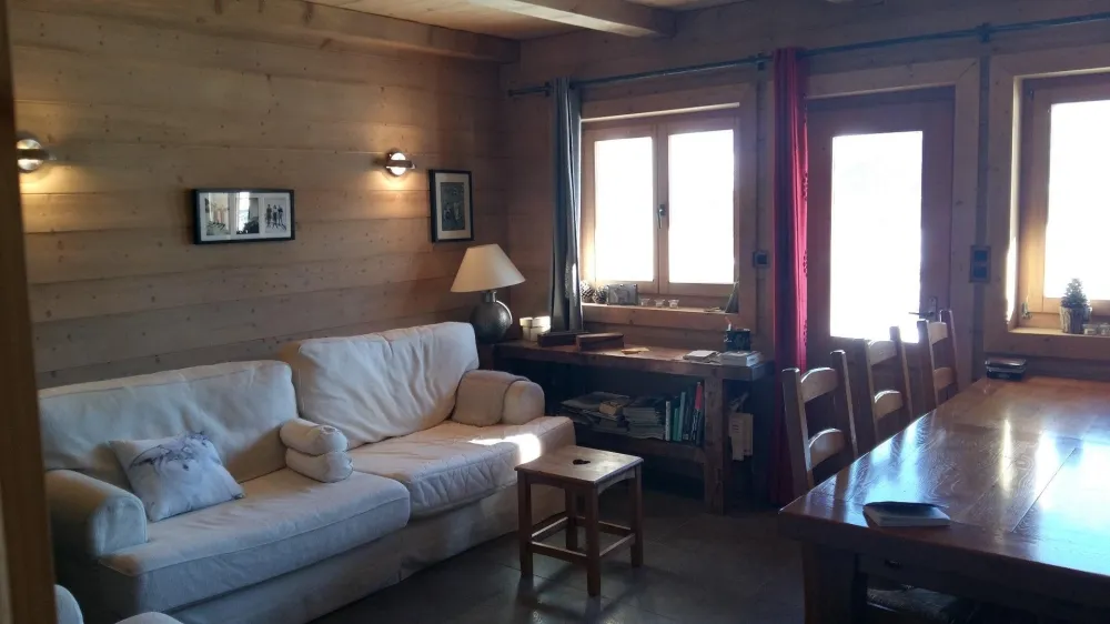 Appartement dans chalet neuf de standing-albanne les karellis