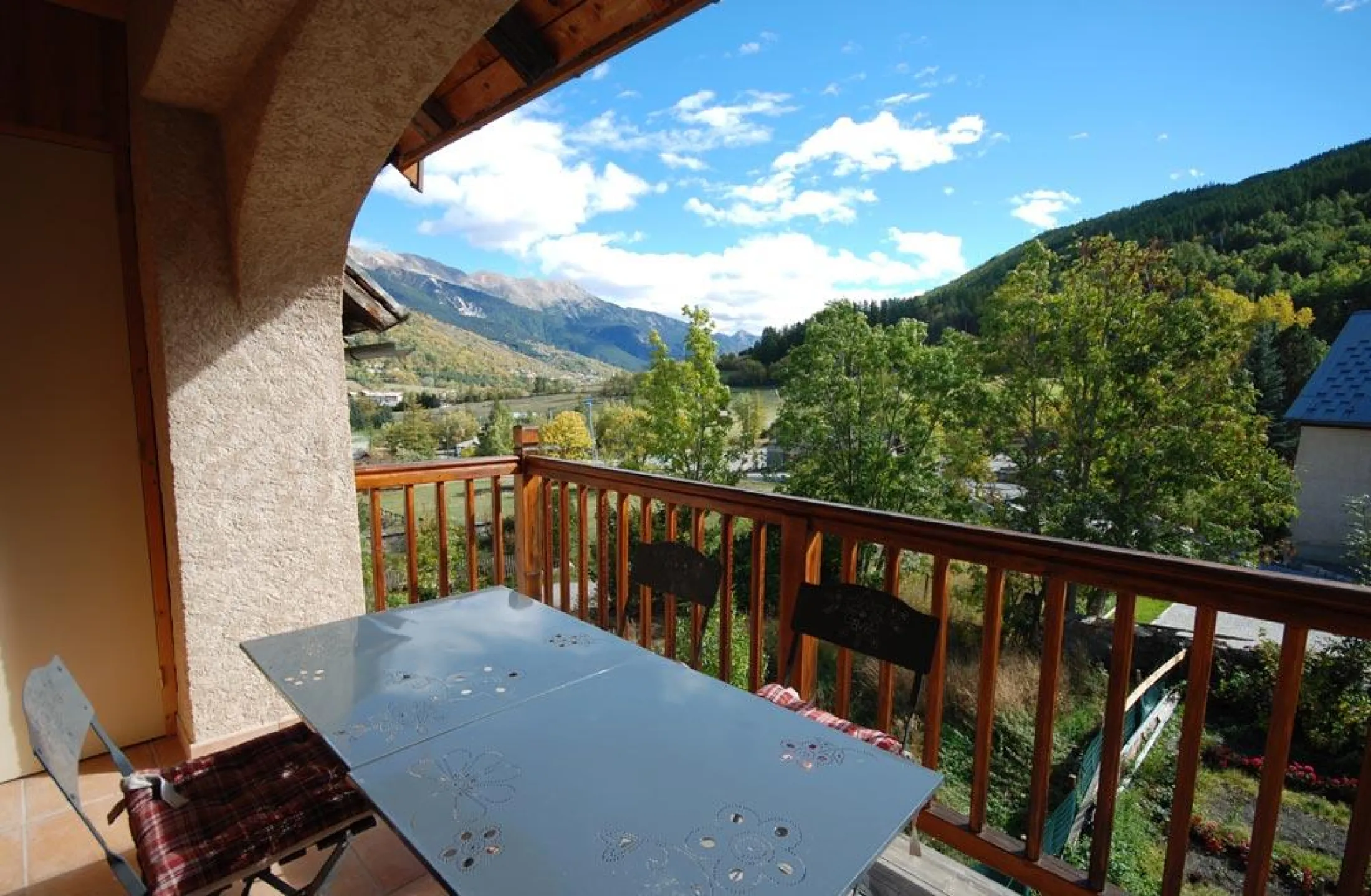 vue de la terrasse en été niveau 1