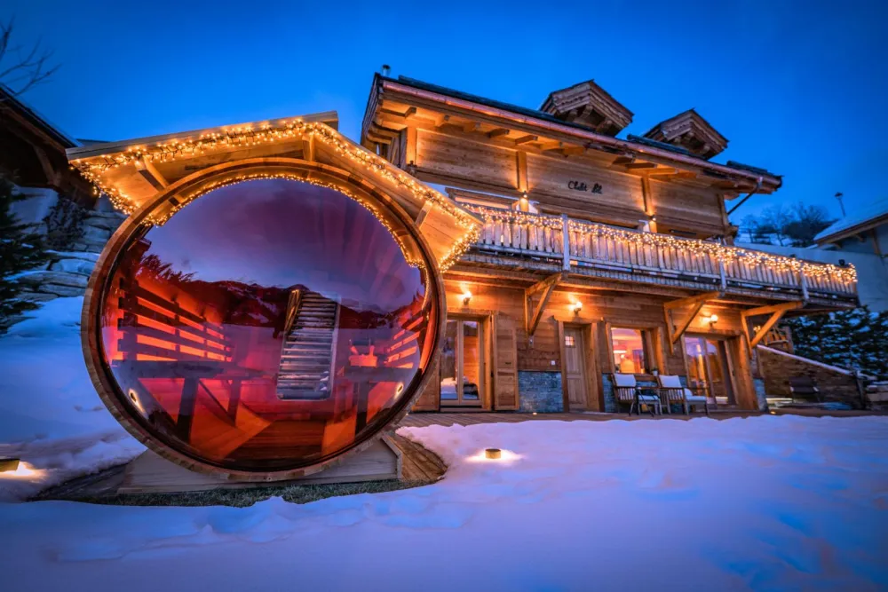 Sauna bulle extérieur , face aux pistes 