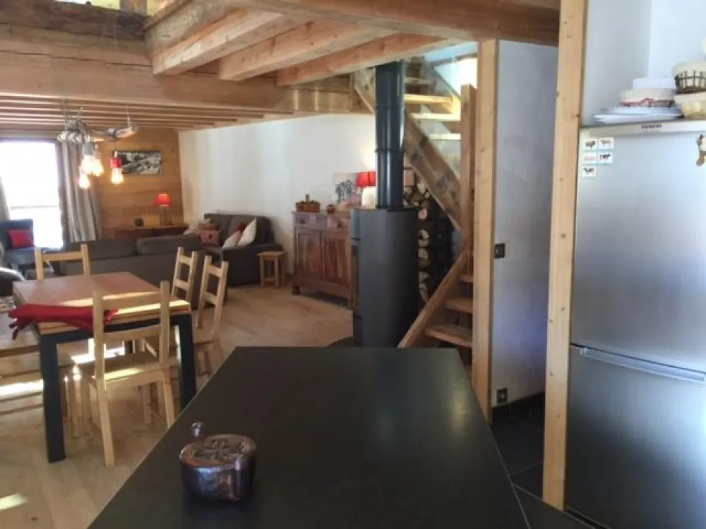 Cuisine vue sur salon