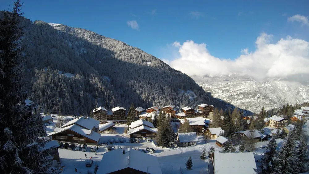 Vue village en hiver