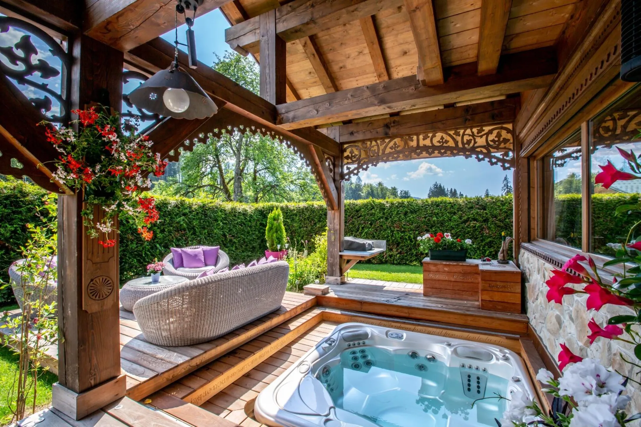 Chalet d’exception, authentique et tout confort, jacuzzi, billard – 20% de remise