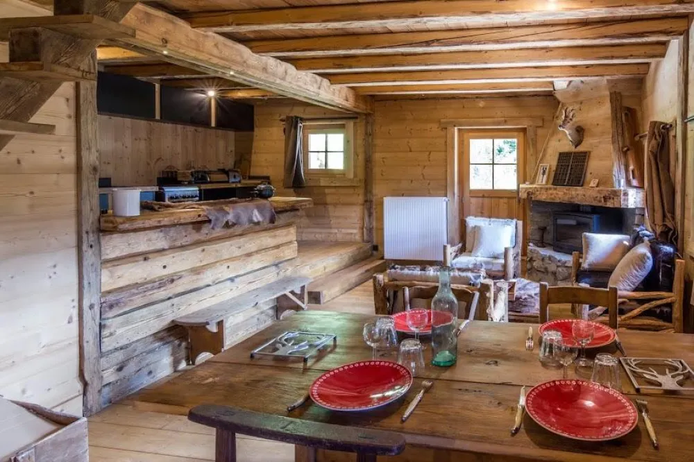 Chalet ambiance montagne  le bouty