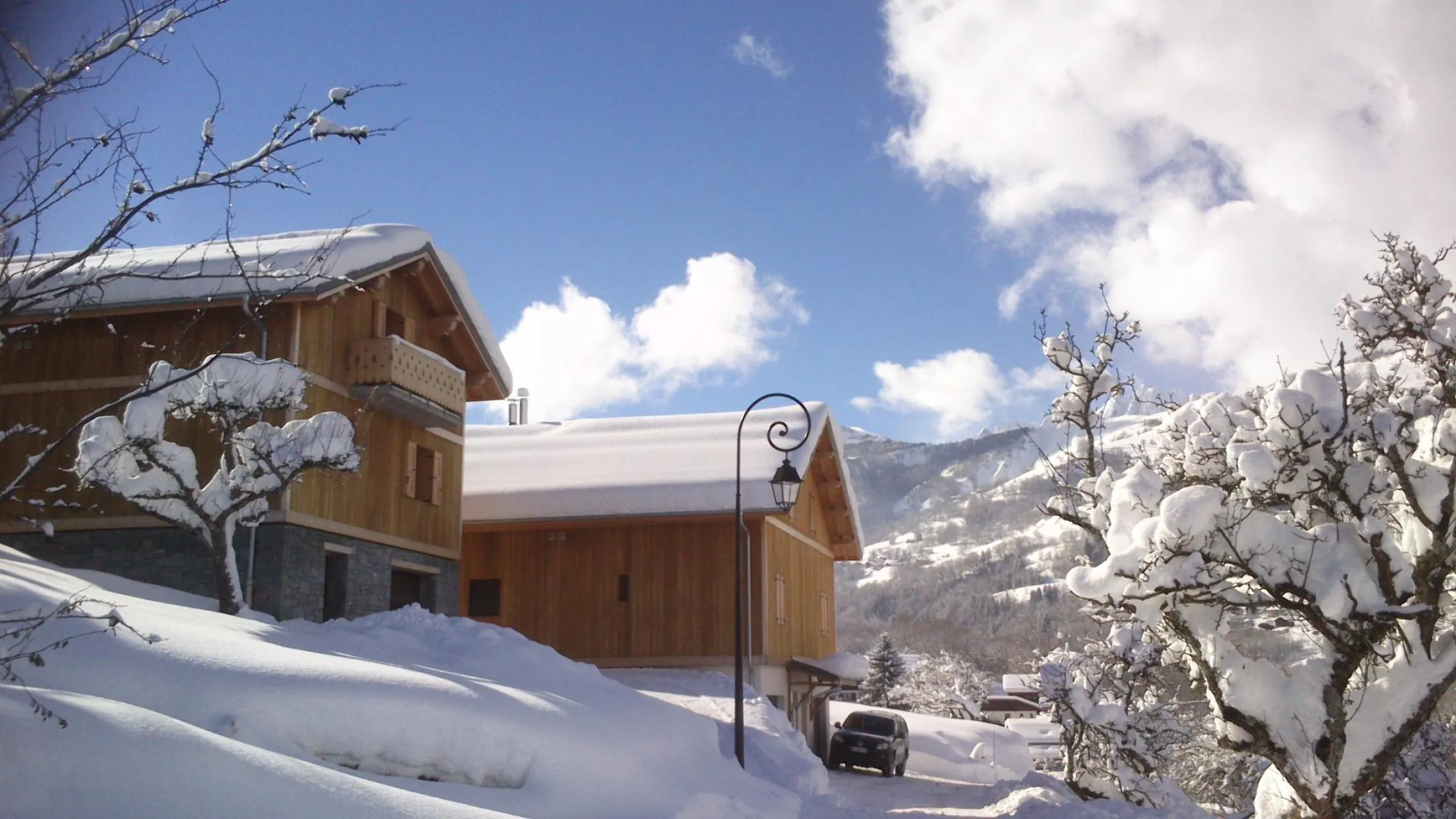 ARRIVÉE AU CHALET 