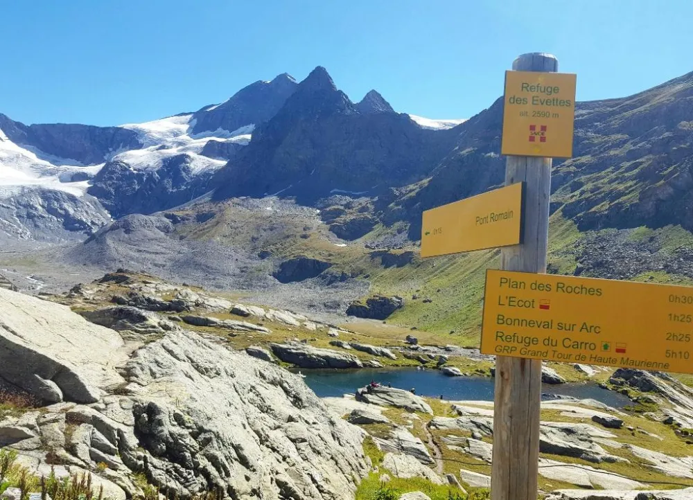 One of the hikes around Bonneval, the Evettes refuge