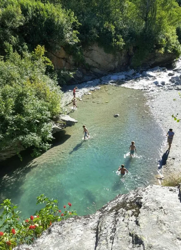 the "Grande Gouille" beach, 5 minutes walk from the flat
