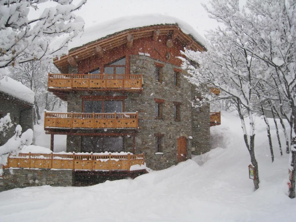 Chalet le Serac / appartement l'igloo
Appartement de standing au 1er étage / idéalement situé