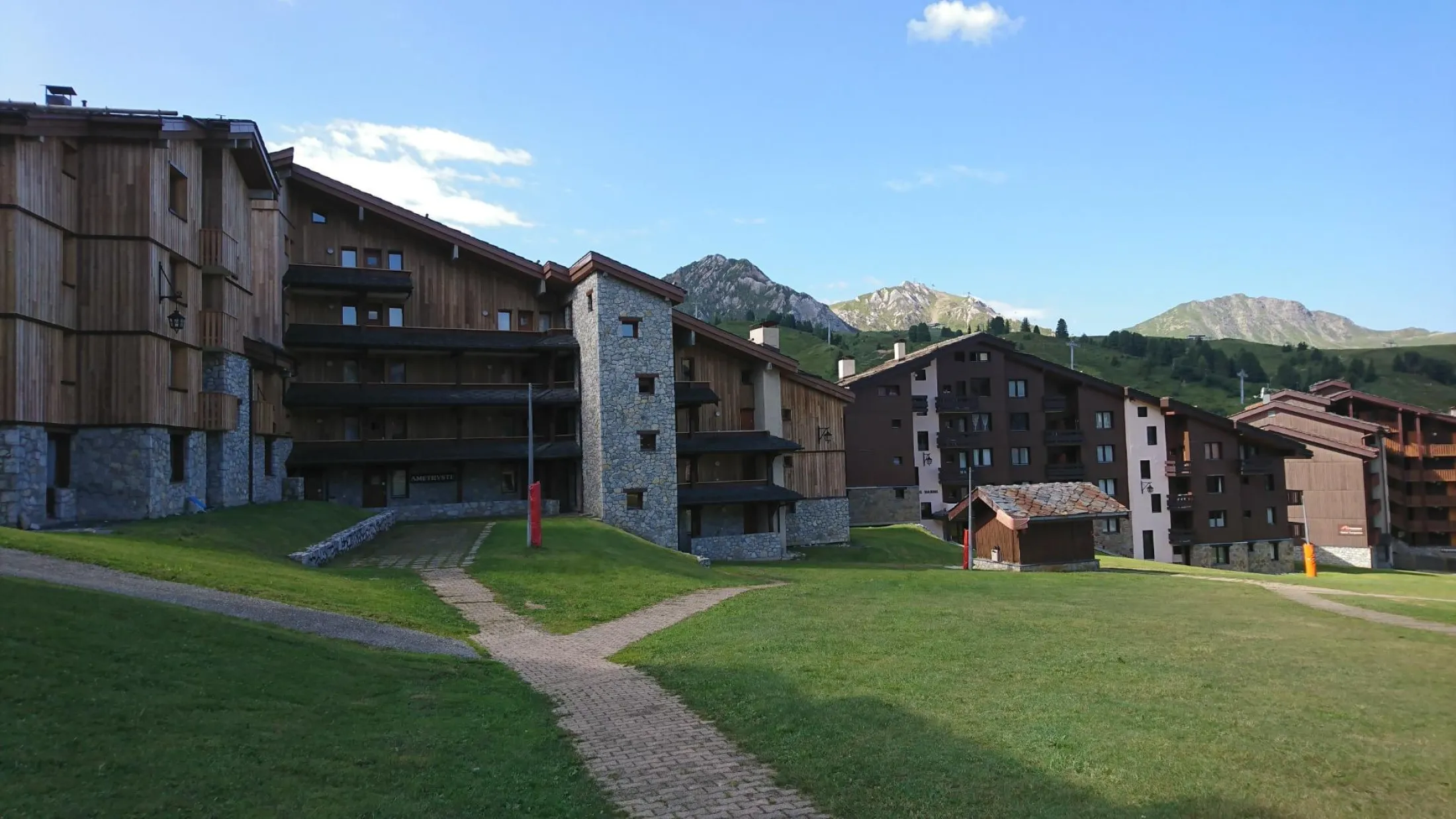 Résidence améthyste à belle plagne appartement les marmottes