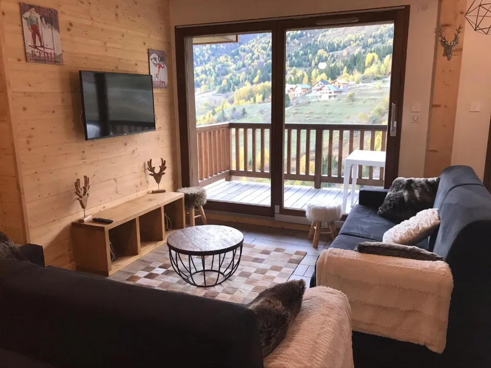 Residence le grenier appartement neuf ski aux pieds 8 pers