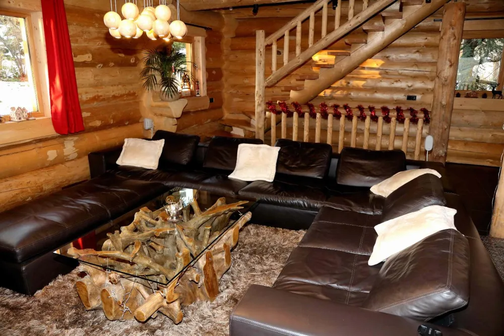 Chalet au centre de font-romeu sur terrain boisé