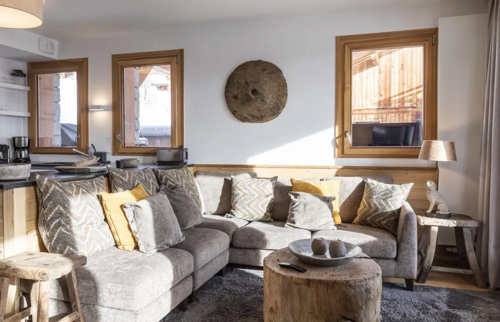 Chalet grivola appart edelweiss 110m², full services 4*, 3+1 chbr, 3 sdb/d, grande terrasse sud et 2 parkings