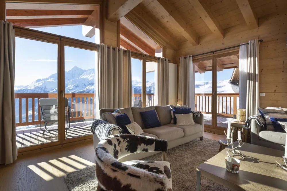 Chalet grivola duplex rose des alpes 200m², full services 4*, 5 chbr, 5 sdb/d, balcon sud et 3 parkings
