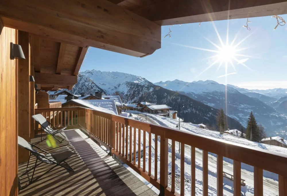Chalet grivola duplex rose des alpes 200m², full services 4*, 5 chbr, 5 sdb/d, balcon sud et 3 parkings