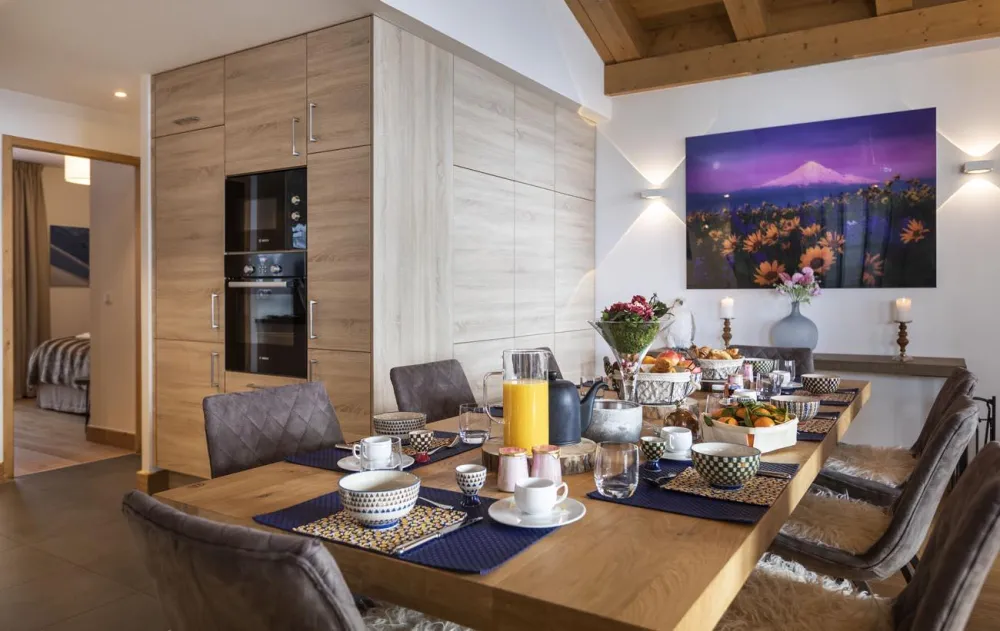 Chalet grivola duplex rose des alpes 200m², full services 4*, 5 chbr, 5 sdb/d, balcon sud et 3 parkings