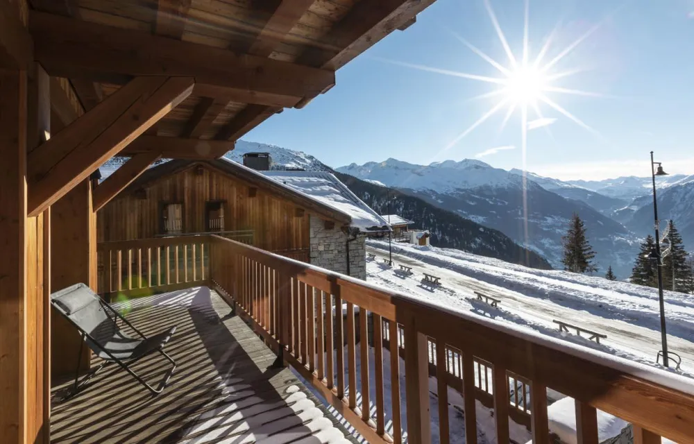 Chalet grivola appart arnica 110m², full services 4*, 3 chbr, 3 sdb/d, balcon sud et 2 parkings