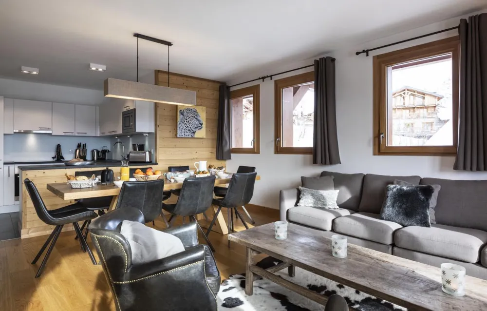 Chalet grivola appart arnica 110m², full services 4*, 3 chbr, 3 sdb/d, balcon sud et 2 parkings