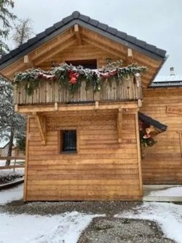 Chalet avec jacuzzi "le bouquetin"