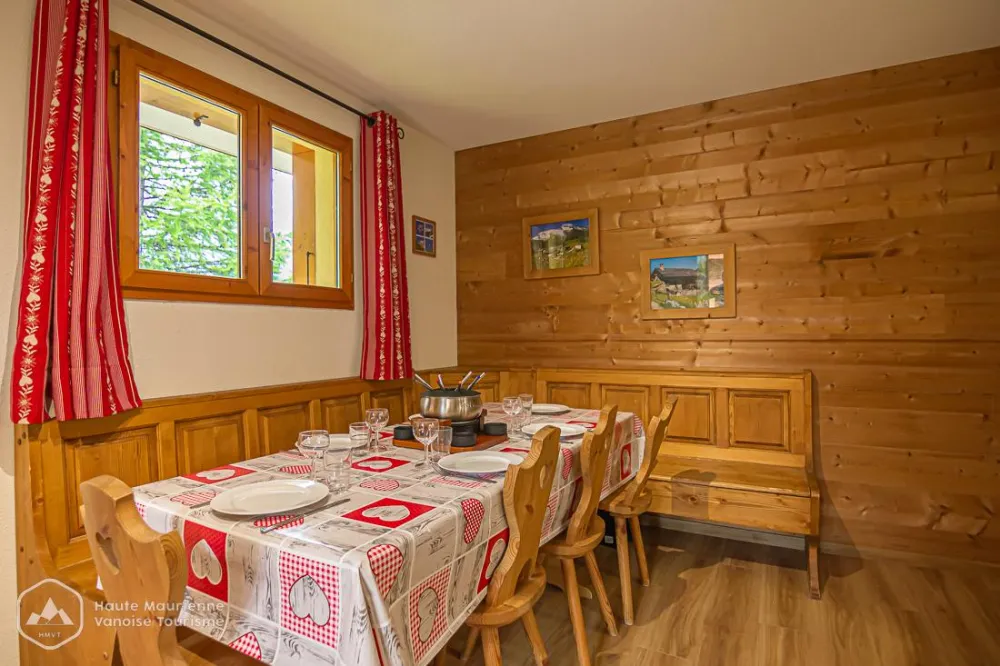 Charmant appartement 4 pièces - 48 m2 dans chalet à valfrejus (maurienne)
