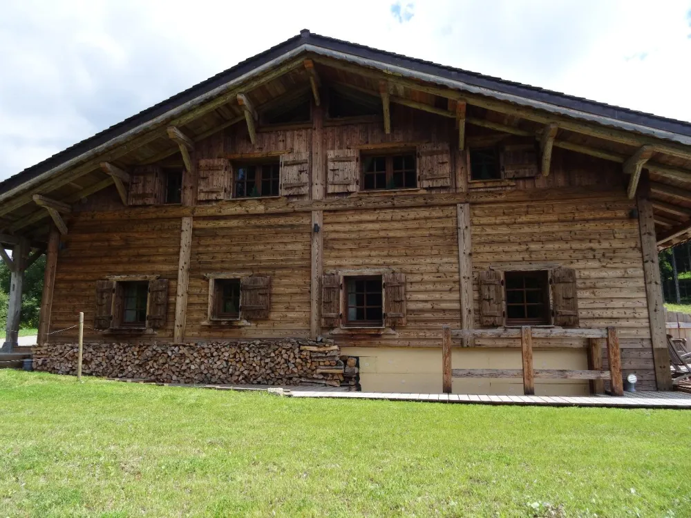 Superbe duplex dans un magnifique chalet d'alpage rénové, en pleine nature
