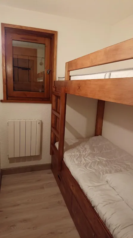 Chambre lits superposés style coin montagne