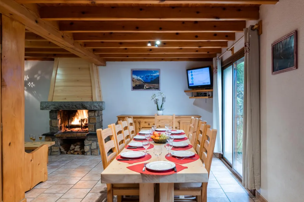 Gite balnéo le patou *** jacuzzi et sauna, wifi gratuit, parking privé 2 a 10 pers