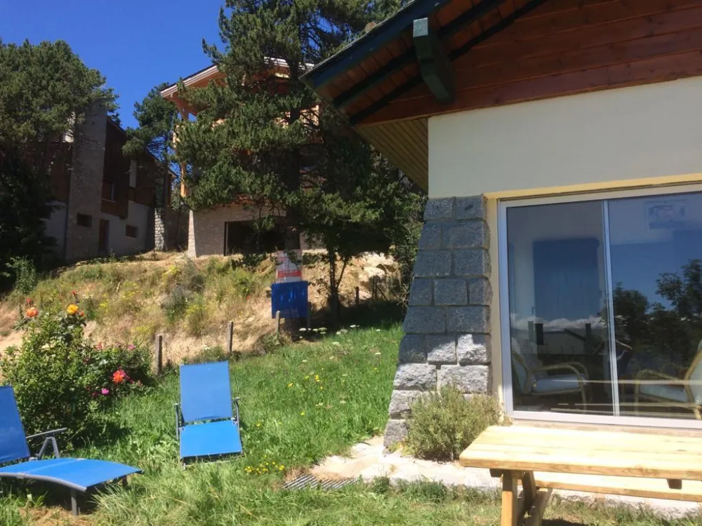 Maison de montagne très ensoleillée, agréable et confortable