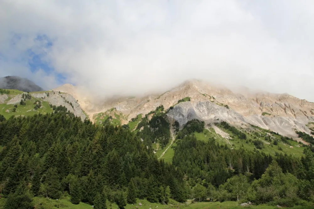 Vue ouest, le petit mont blanc