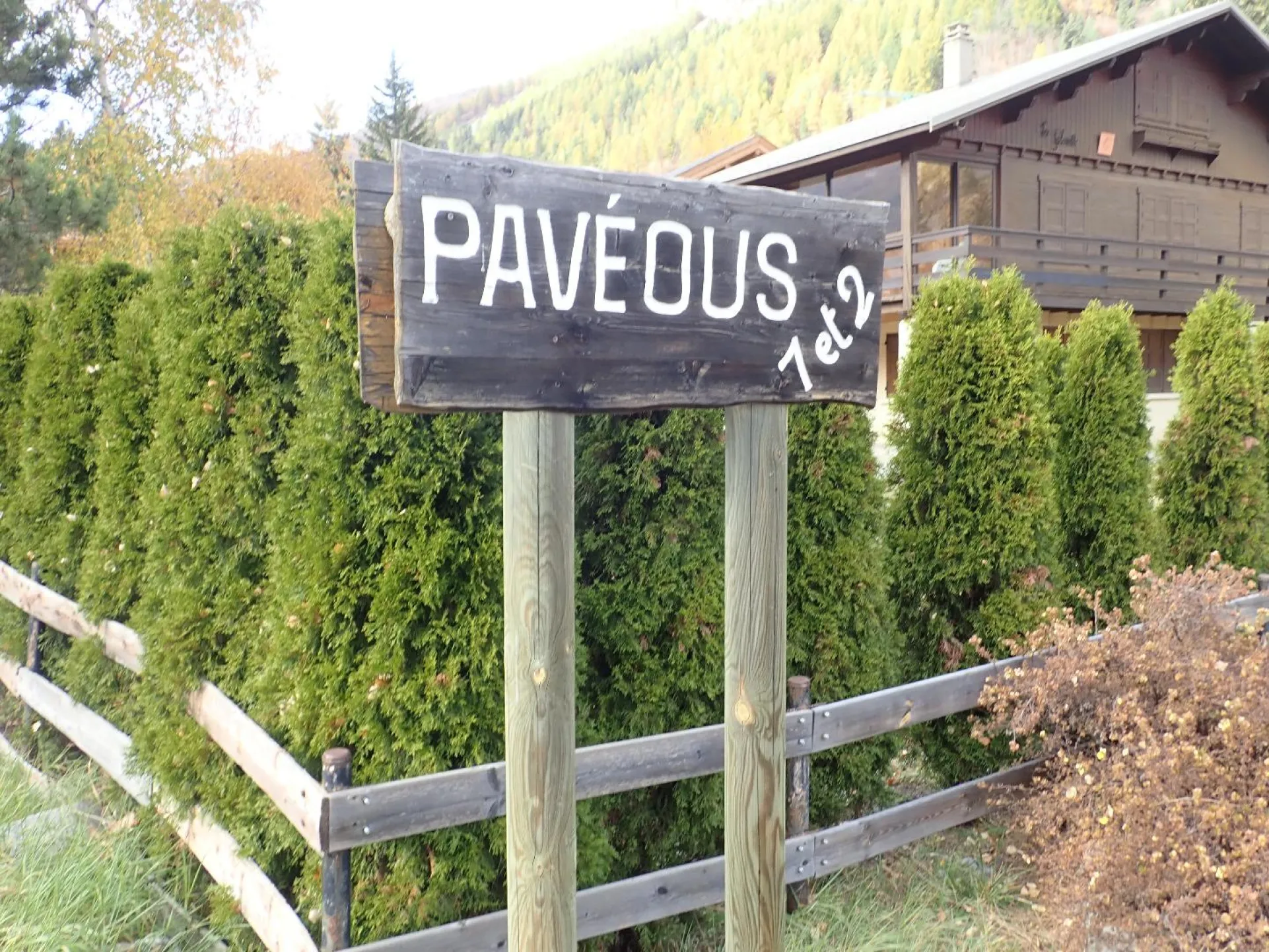 Quadruplex le paveous