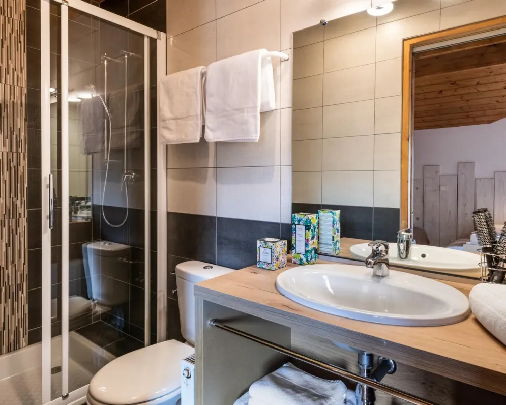 Chalet Snow Valley - 8 salles de bain et 8 WCs
