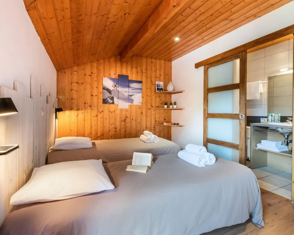 Chalet Snow Valley - chambre double avec salle de bain